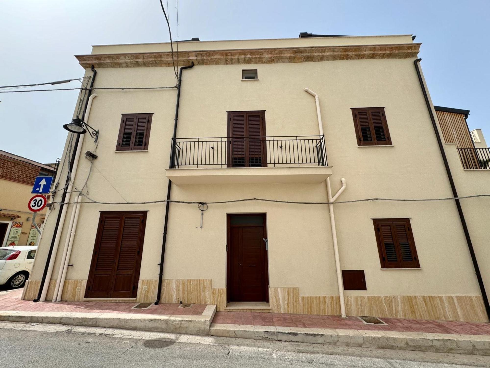 Terrasini Center Apartments Exterior photo